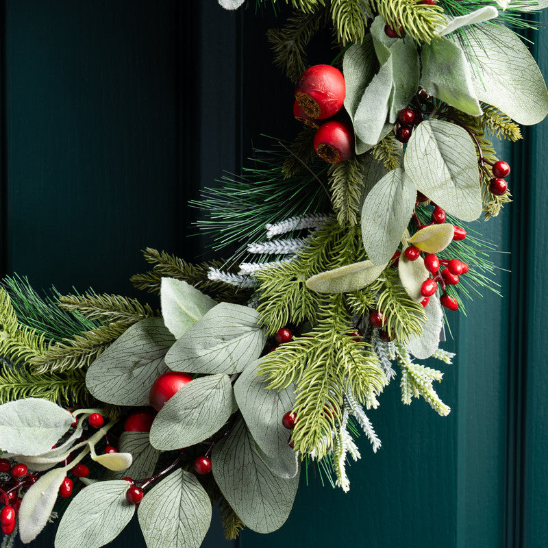 Rosehip Berry & Eucalyptus Wreath 58cm
